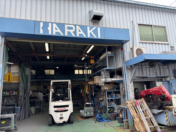 原木板金の仕事イメージ